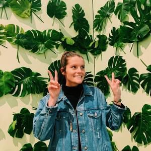 Meet your Posher, Emily